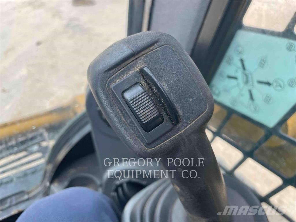 CAT 259D Paletli yükleyiciler