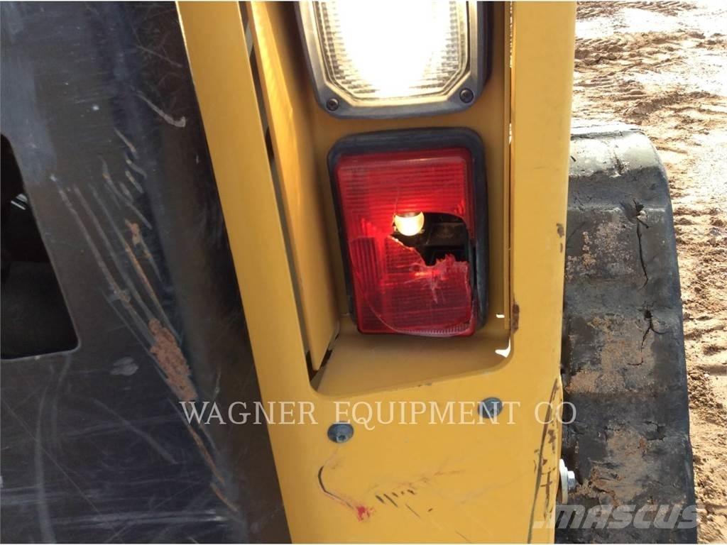 CAT 259D Paletli yükleyiciler