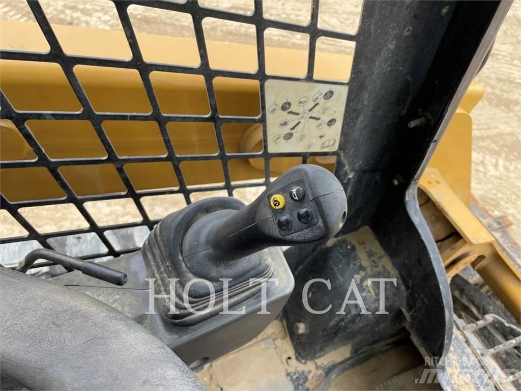 CAT 259D3 Paletli yükleyiciler