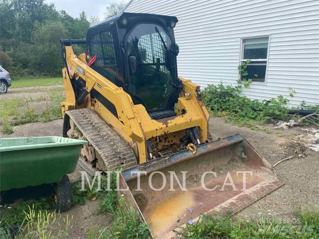CAT 259D3 Paletli yükleyiciler