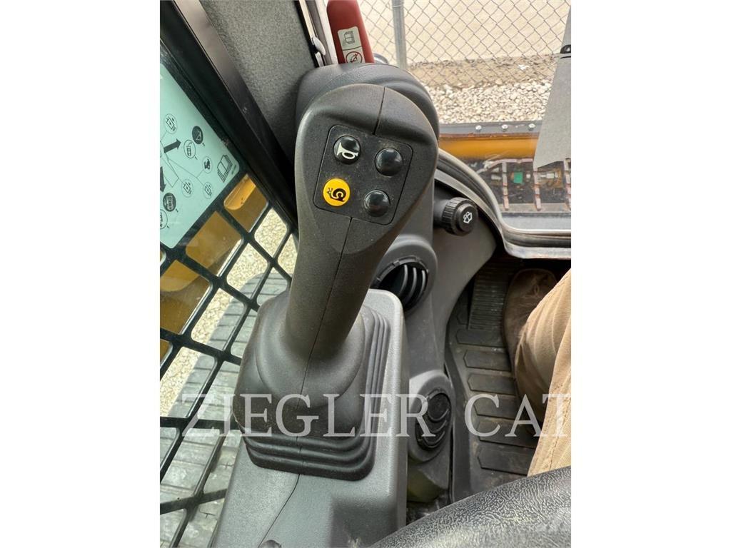 CAT 259D3 Paletli yükleyiciler