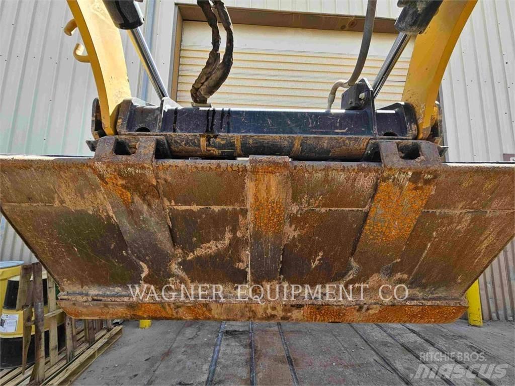 CAT 259D3 Paletli yükleyiciler