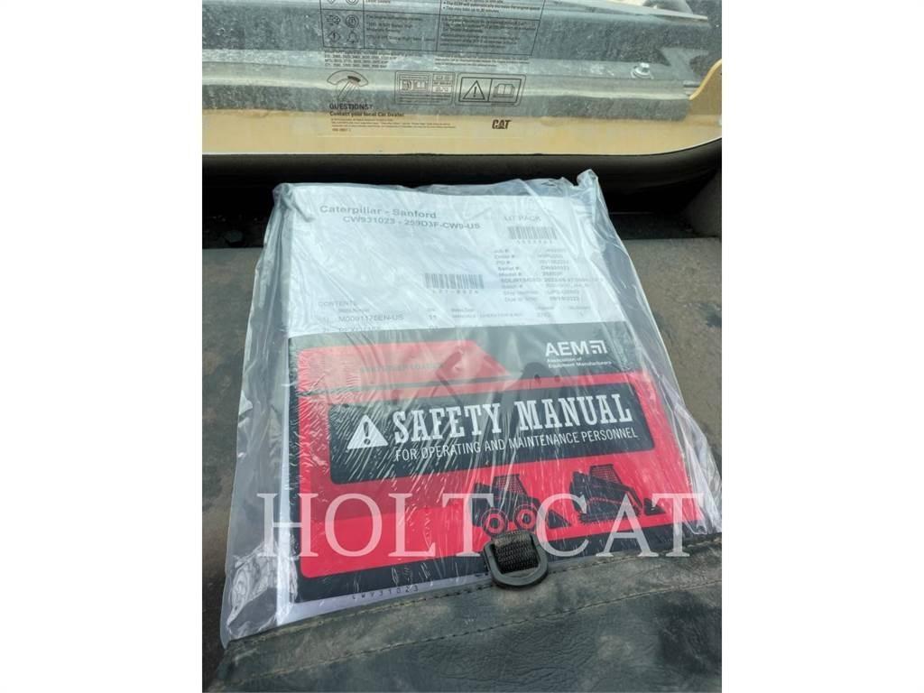 CAT 259D3 Paletli yükleyiciler