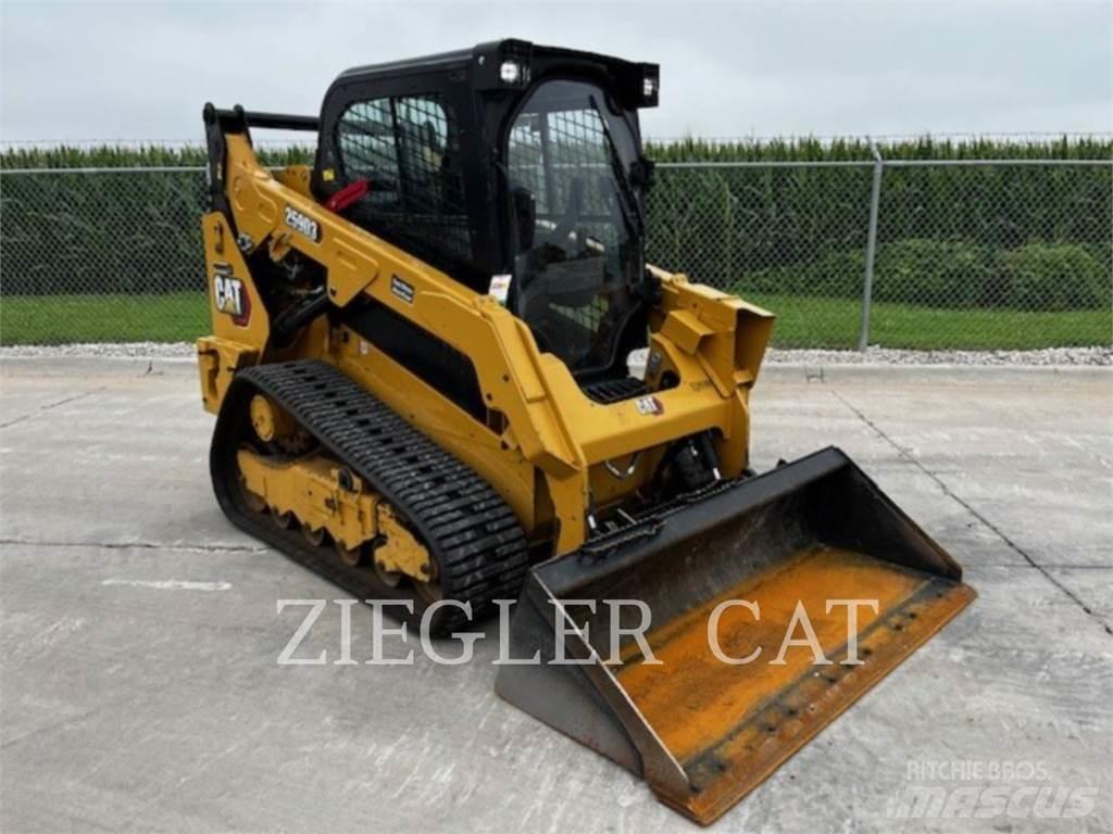 CAT 259D3 Paletli yükleyiciler