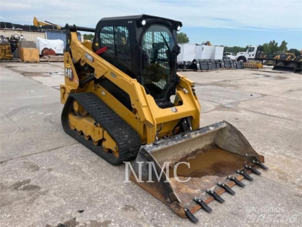 CAT 259D3 Paletli yükleyiciler