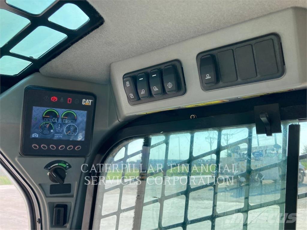 CAT 259D3 Paletli yükleyiciler