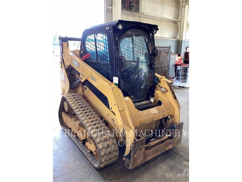 CAT 259D3 Paletli yükleyiciler