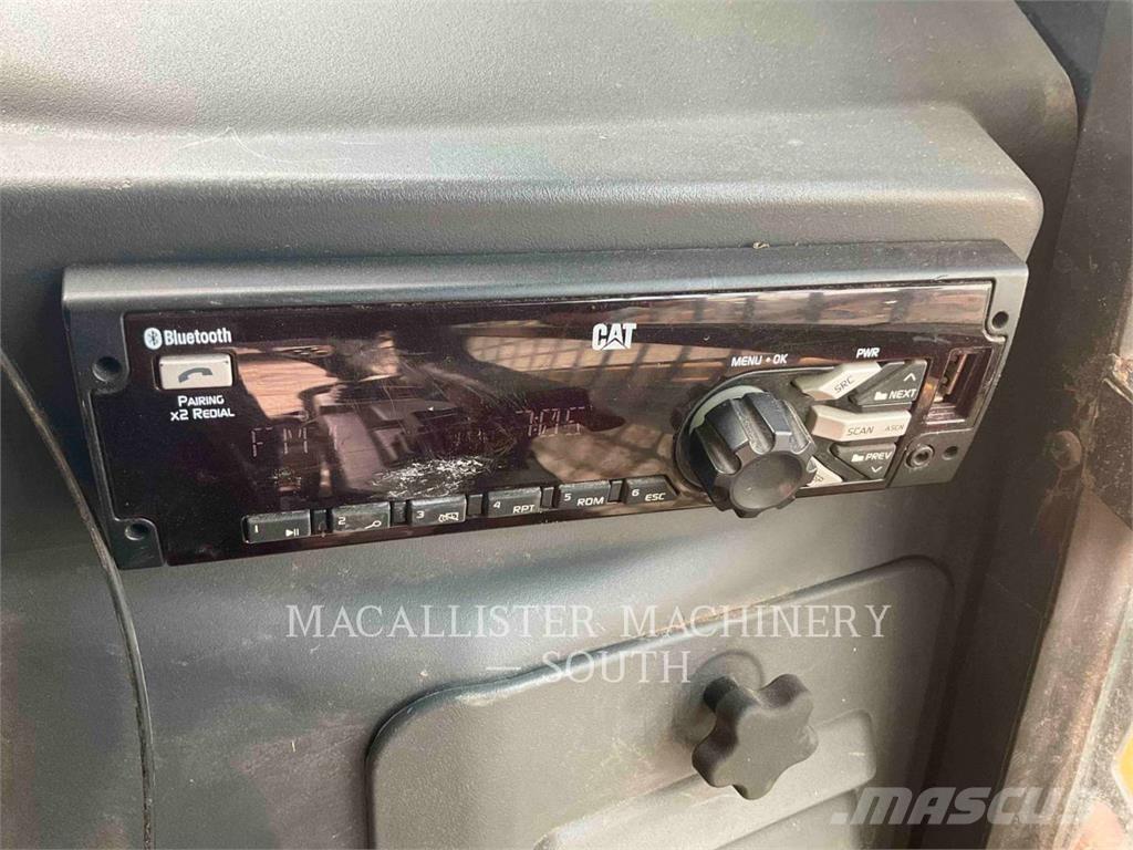 CAT 259D3 Paletli yükleyiciler