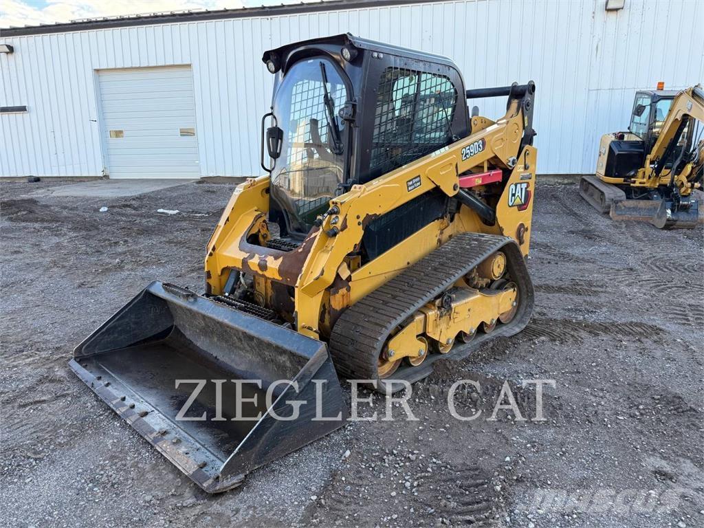 CAT 259D3 Paletli yükleyiciler