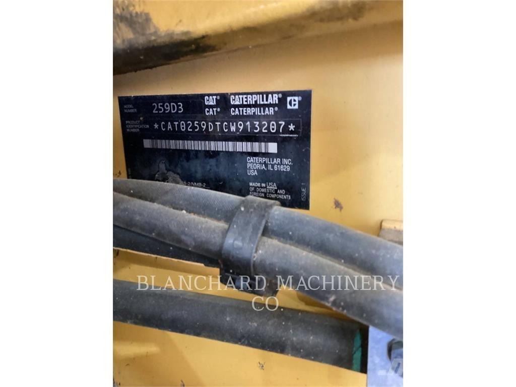 CAT 259D3 Paletli yükleyiciler