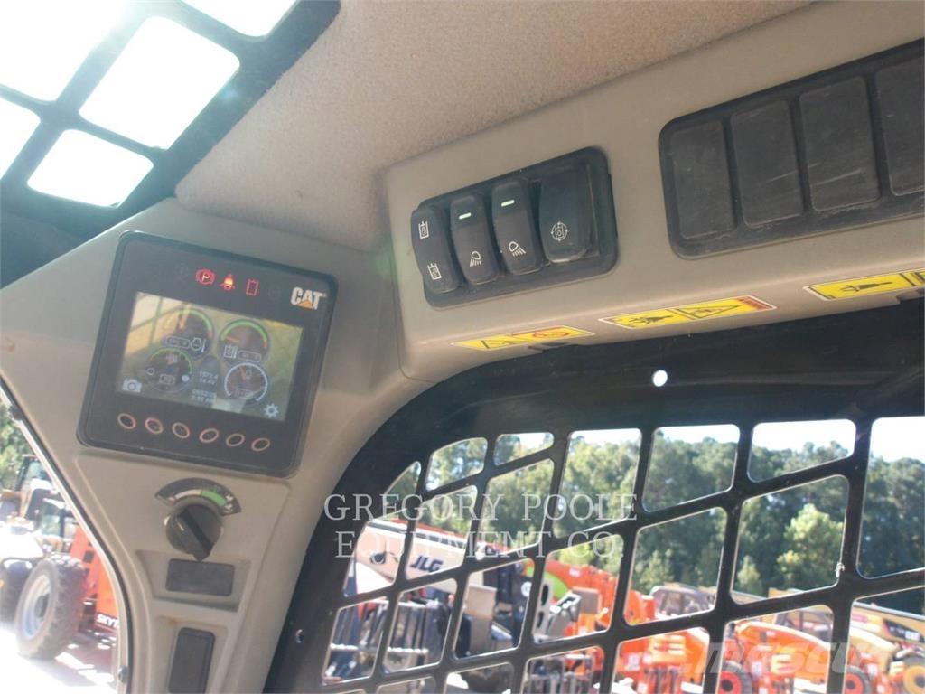 CAT 259D3 Paletli yükleyiciler