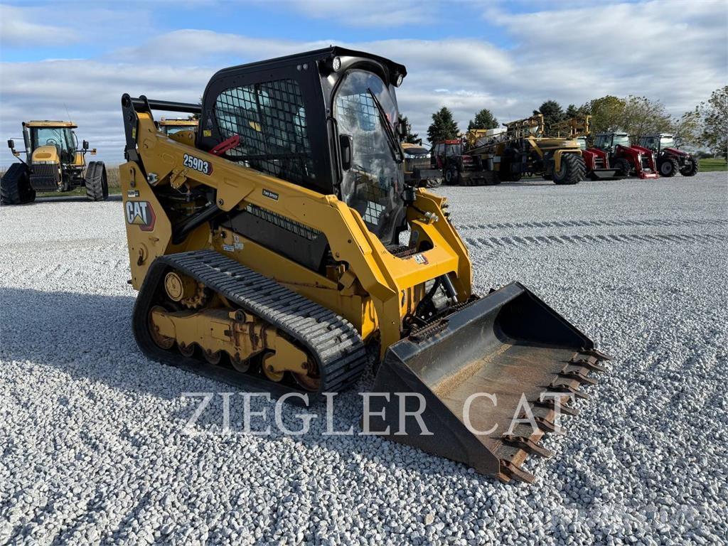 CAT 259D3 Paletli yükleyiciler