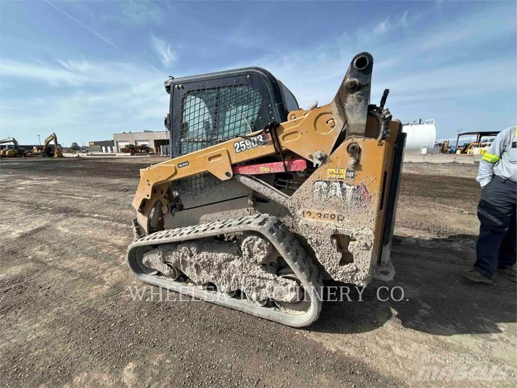 CAT 259D3 C3H2 Paletli yükleyiciler