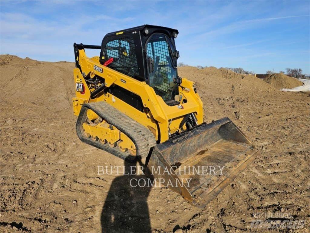 CAT 259D3 C3H2 Paletli yükleyiciler