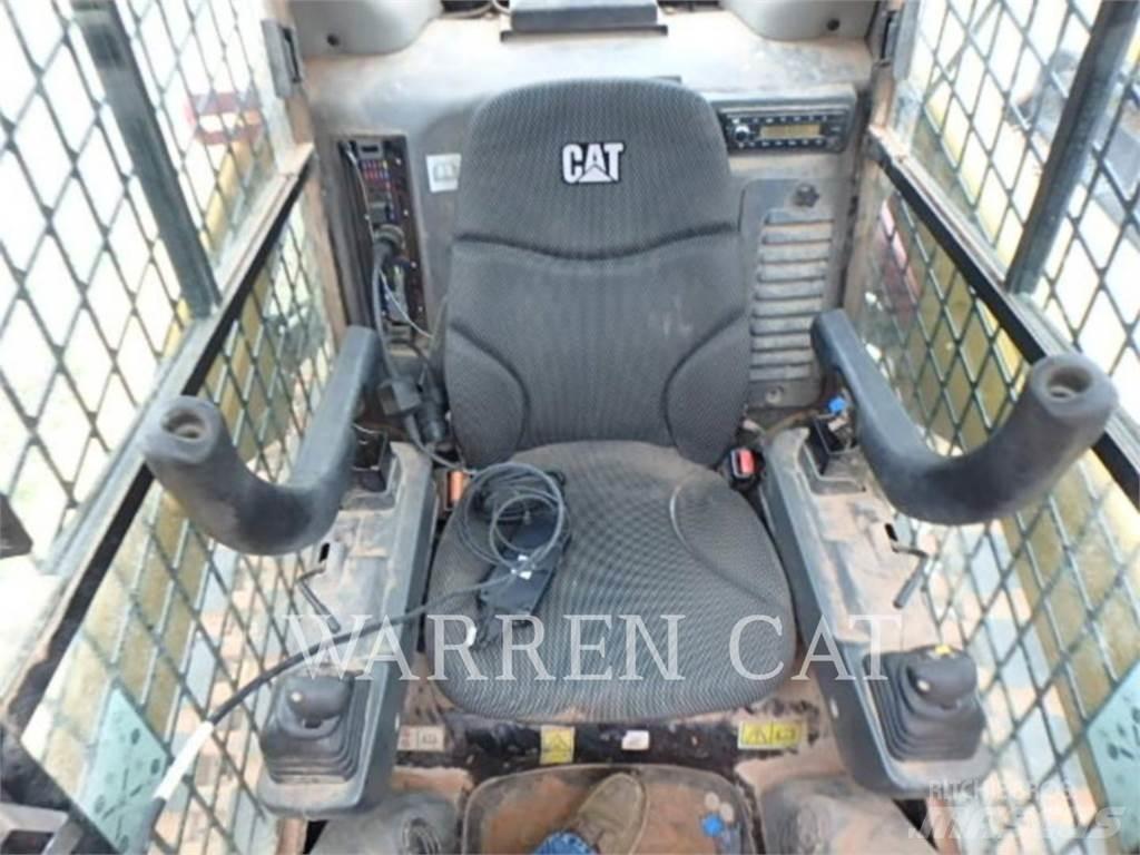 CAT 259D3 C3H2 Paletli yükleyiciler
