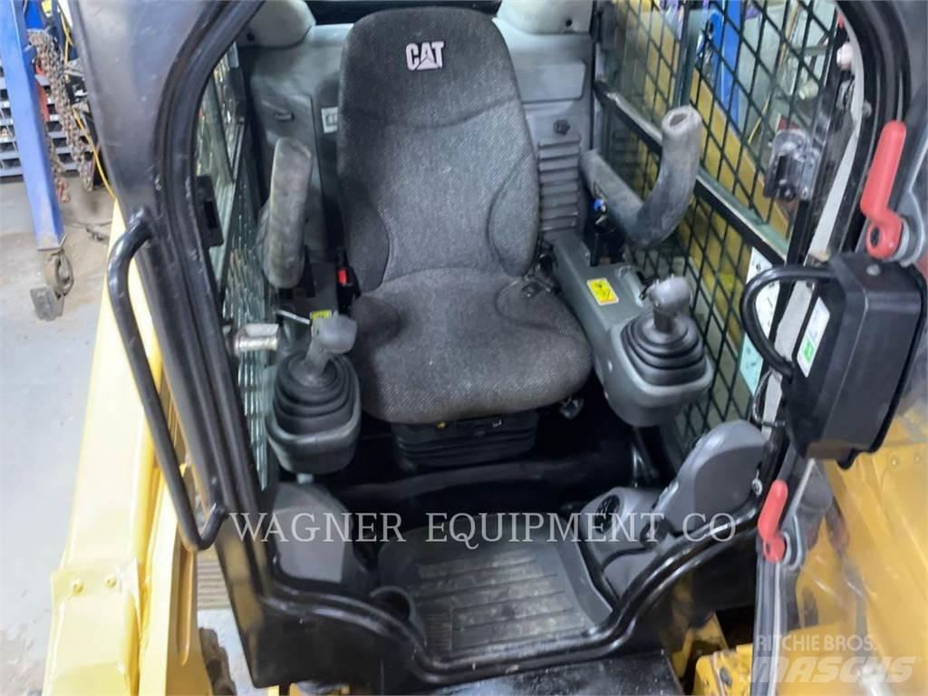 CAT 262D Skid steer loderler