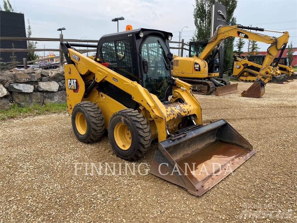 CAT 262D Skid steer loderler