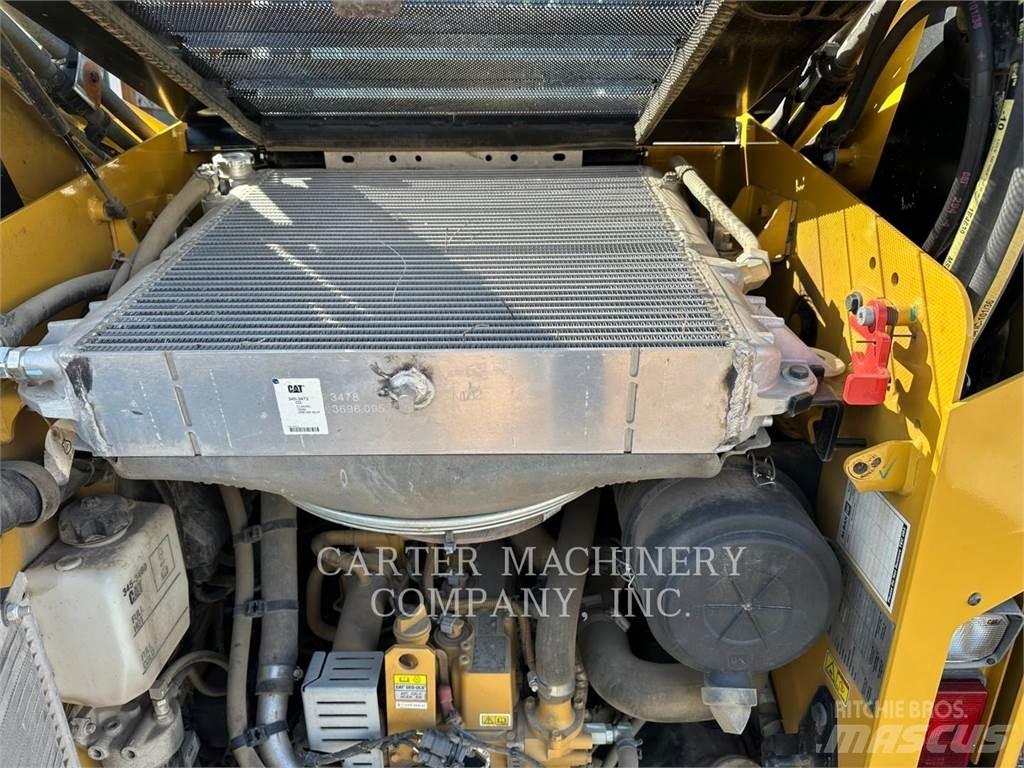 CAT 262D Skid steer loderler