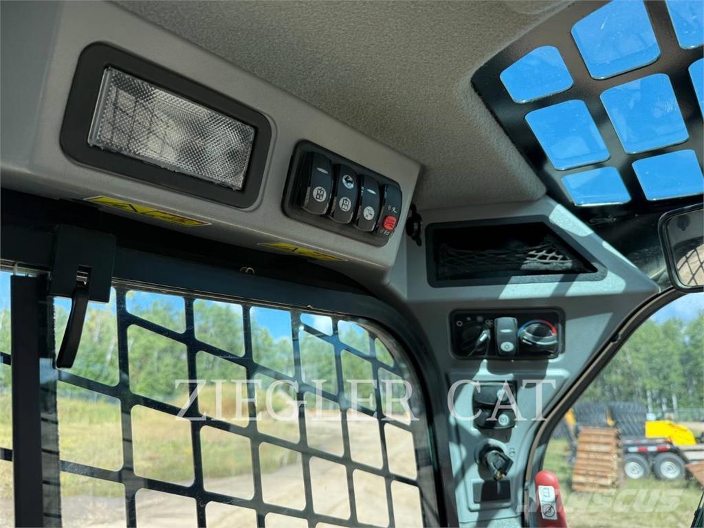 CAT 262D Skid steer loderler