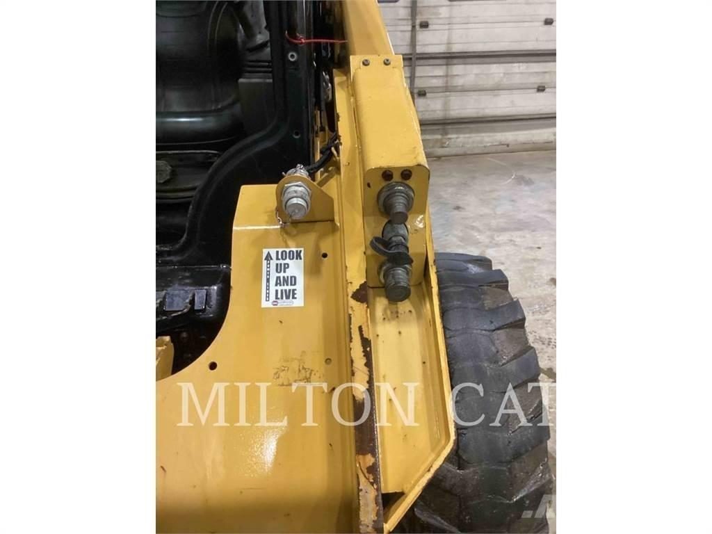 CAT 262D 3 Skid steer loderler