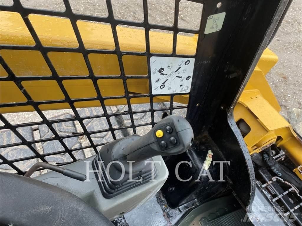 CAT 262D3 Skid steer loderler