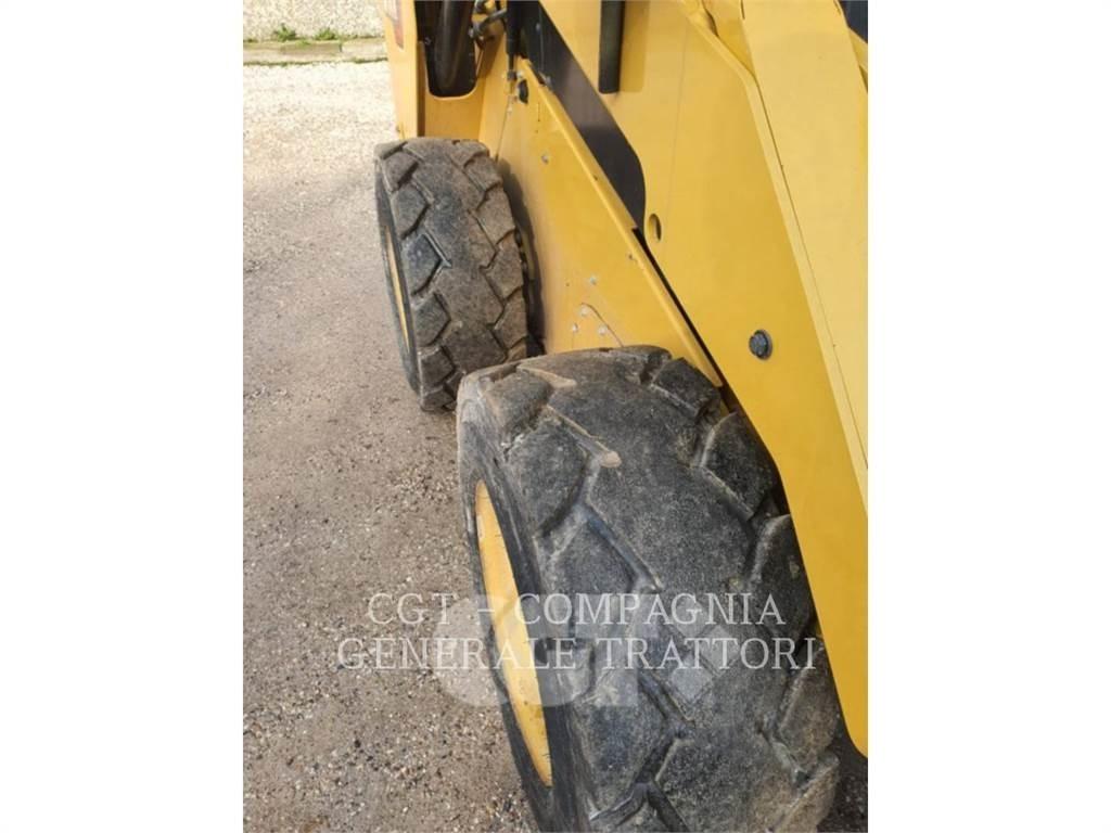 CAT 262D3 Skid steer loderler