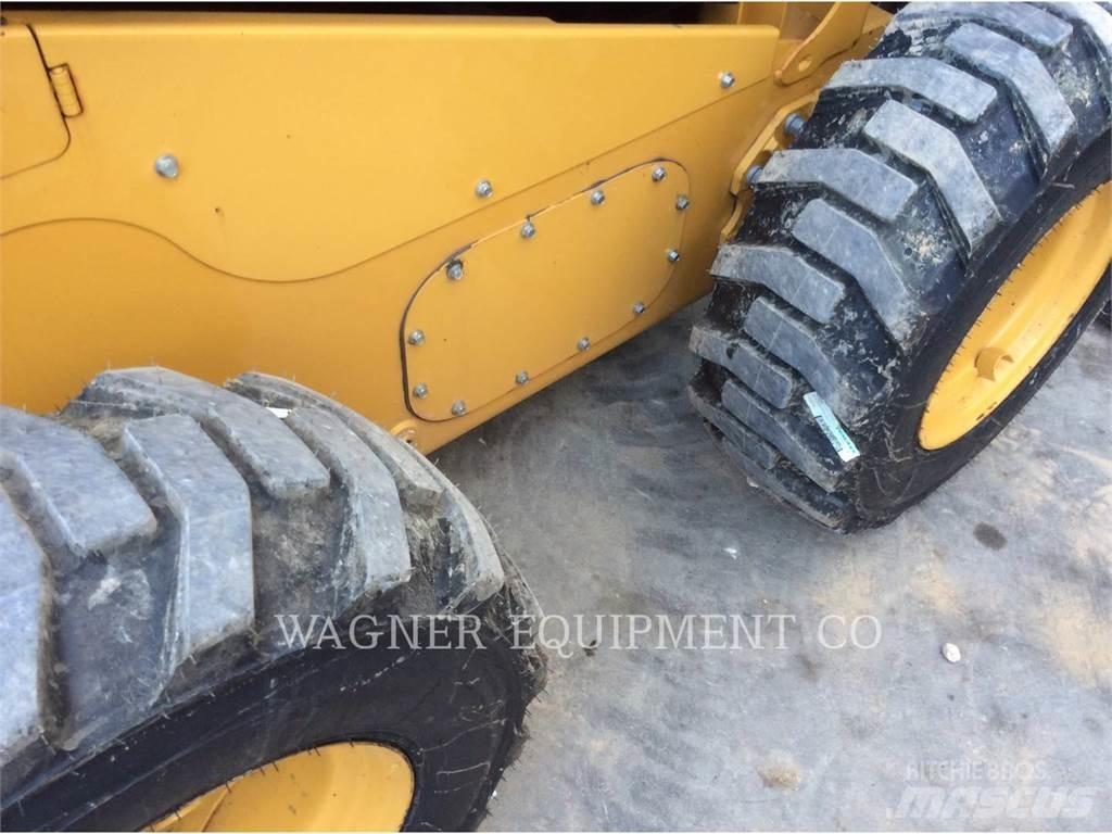 CAT 262D3 Skid steer loderler