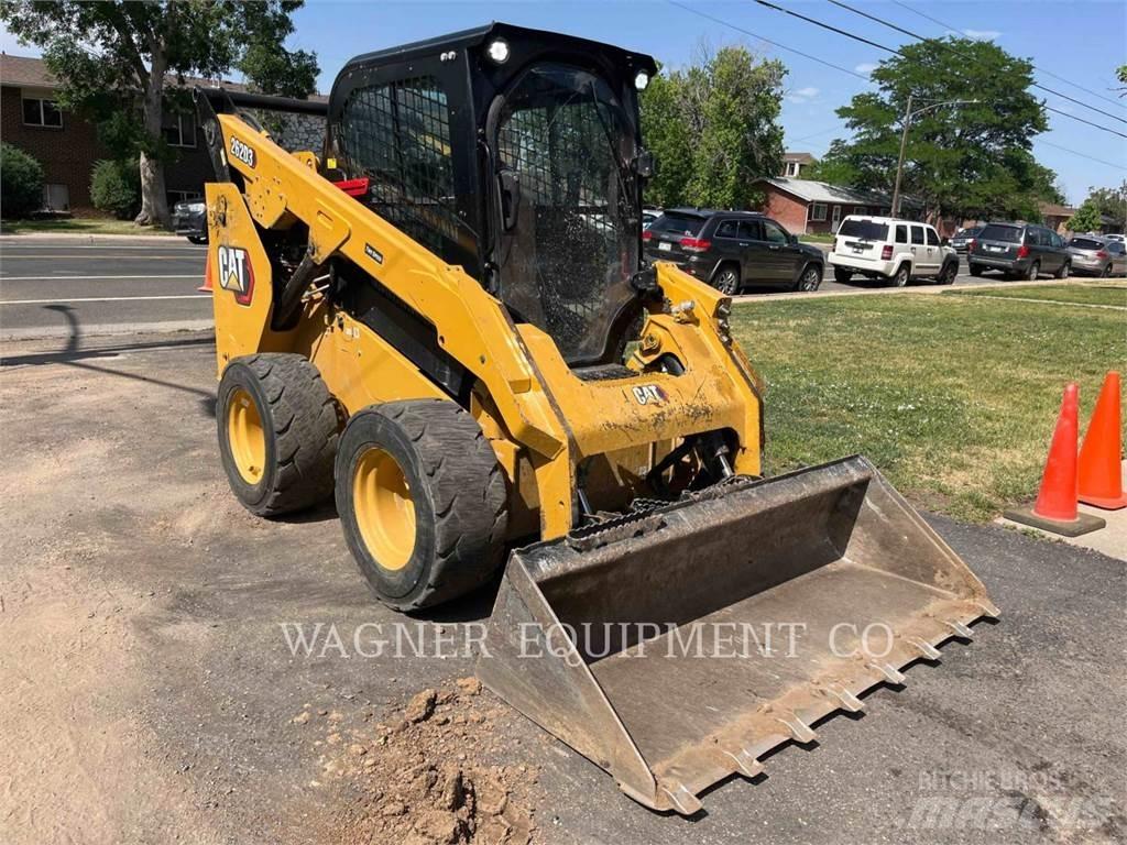 CAT 262D3 Skid steer loderler