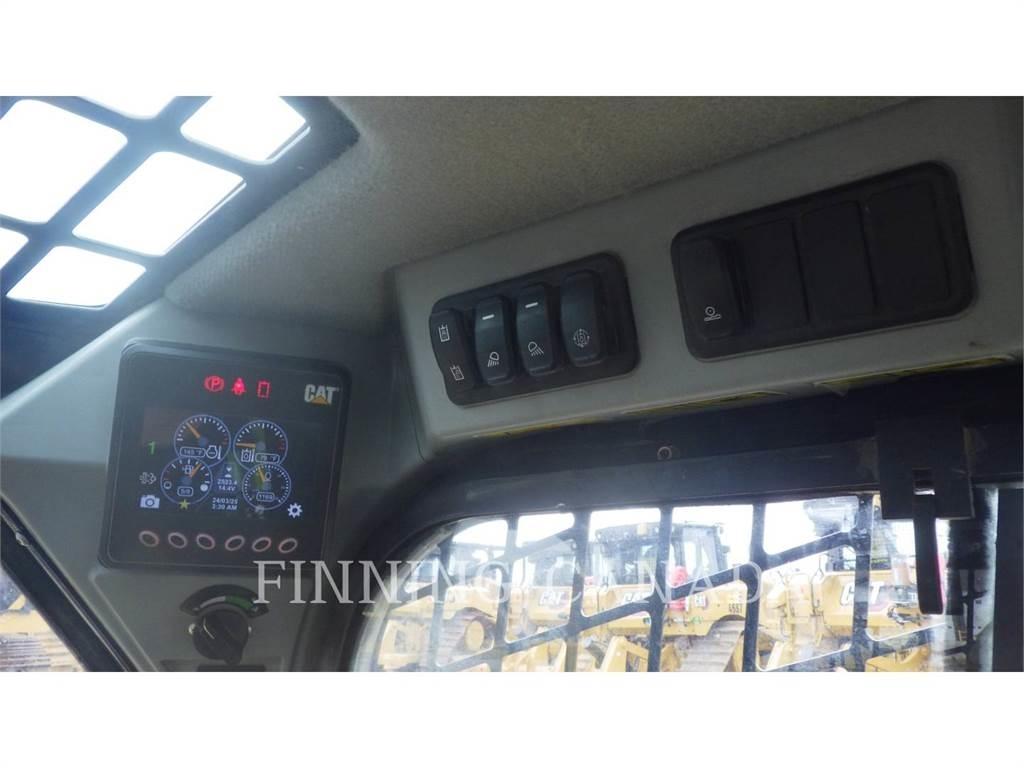 CAT 262D3 Paletli yükleyiciler