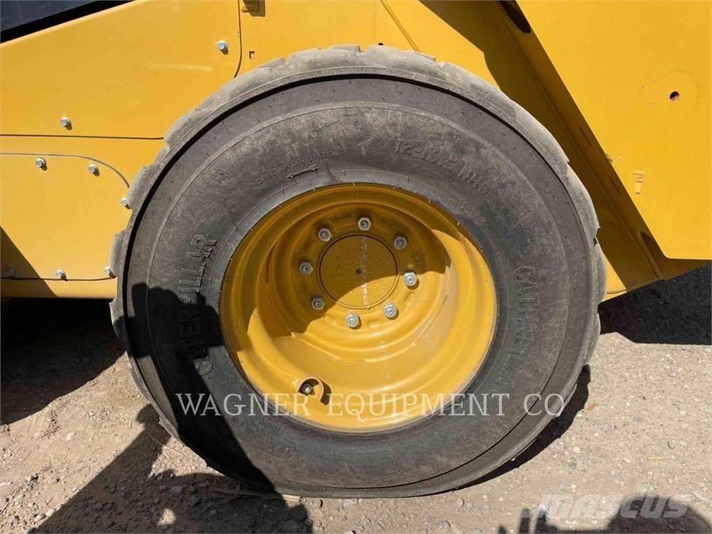 CAT 262D3 HF Skid steer loderler