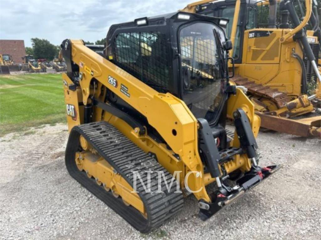CAT 265-05 Paletli yükleyiciler