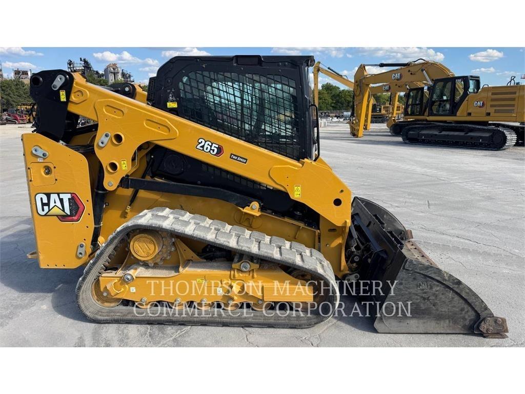 CAT 265-05 Paletli yükleyiciler