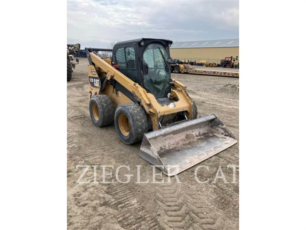 CAT 272D Skid steer loderler