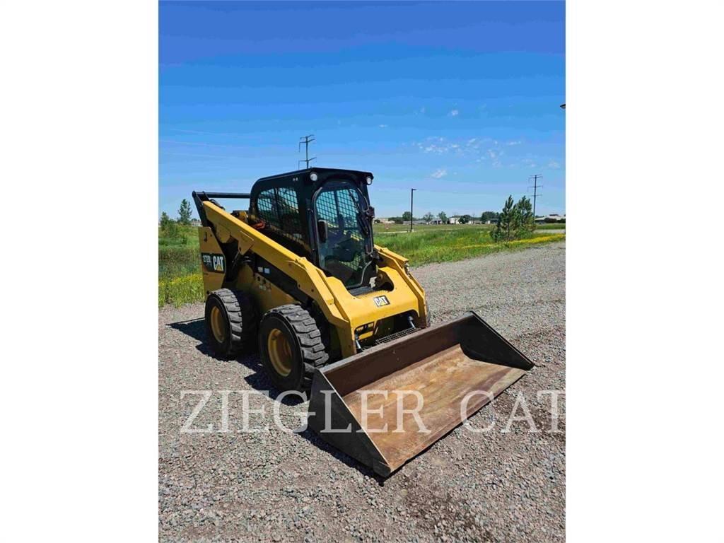 CAT 272D2 Skid steer loderler