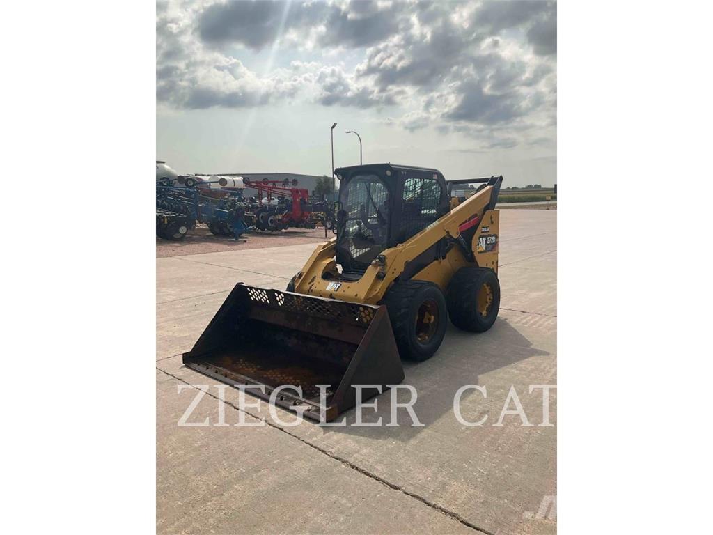 CAT 272D2 Skid steer loderler