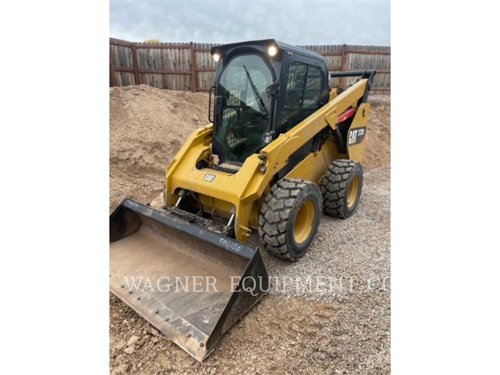 CAT 272D2 Skid steer loderler