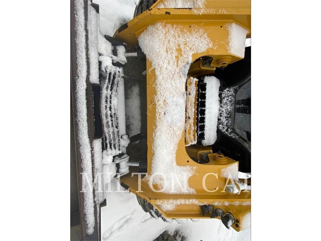 CAT 272D3 Skid steer loderler