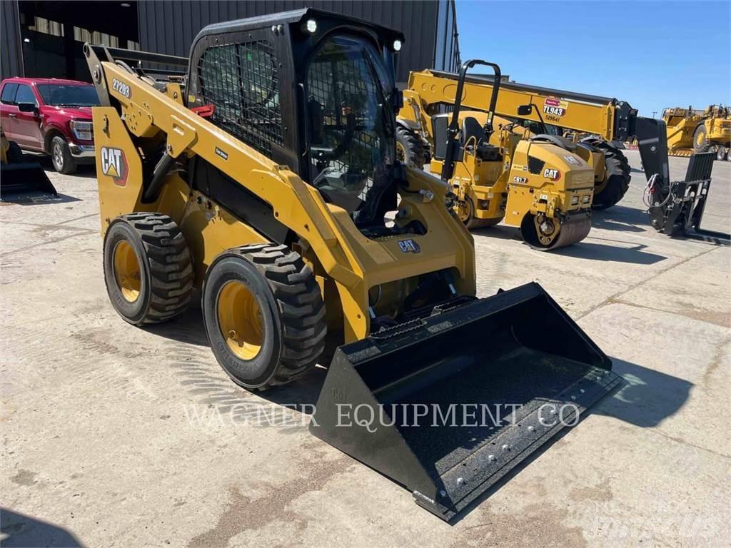 CAT 272D3 Skid steer loderler