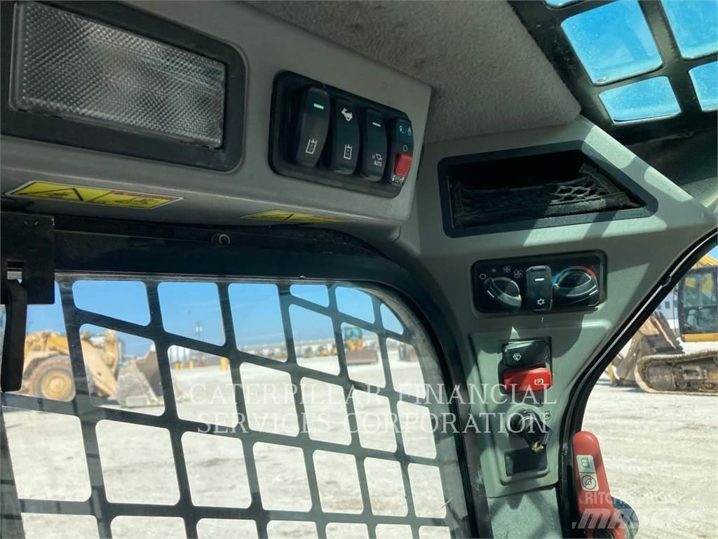 CAT 272D3 Skid steer loderler