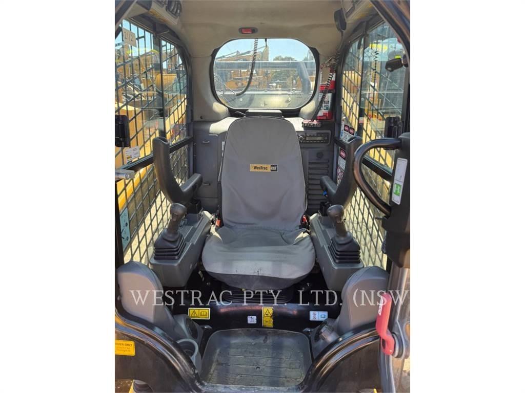 CAT 272D3 Skid steer loderler