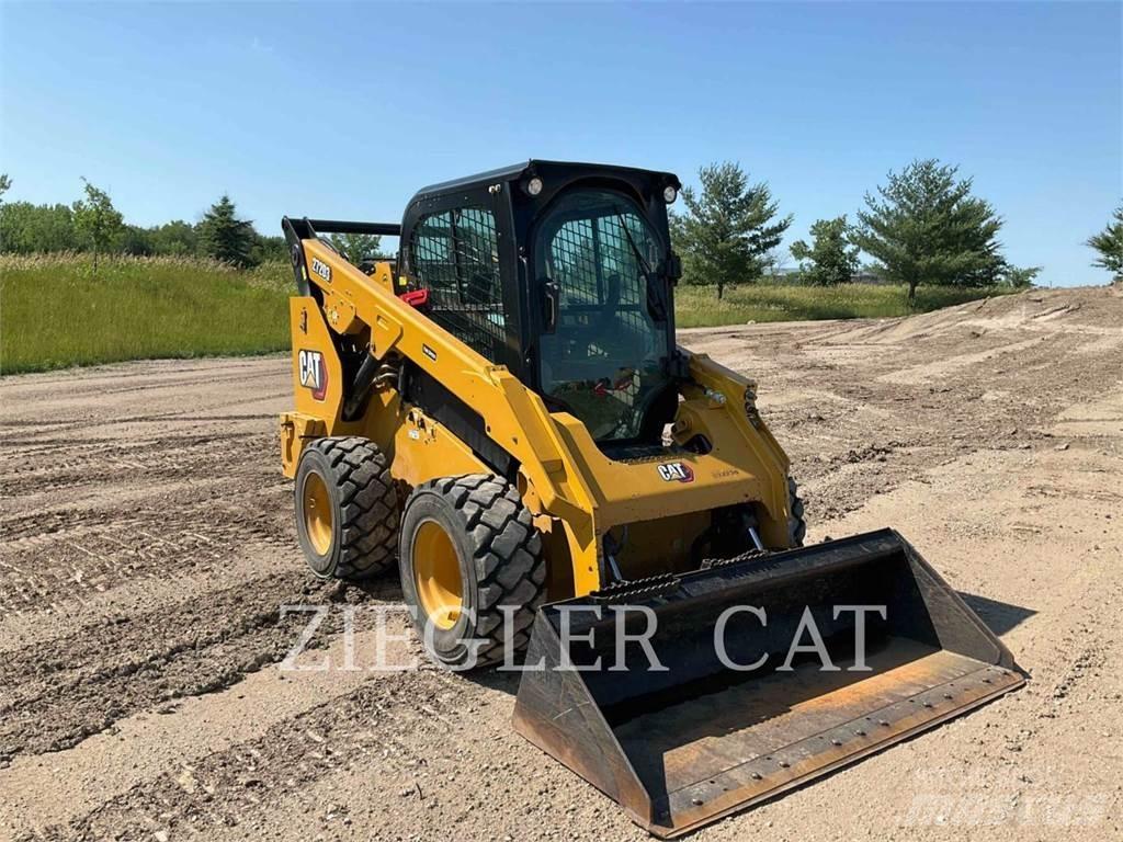 CAT 272D3 Skid steer loderler
