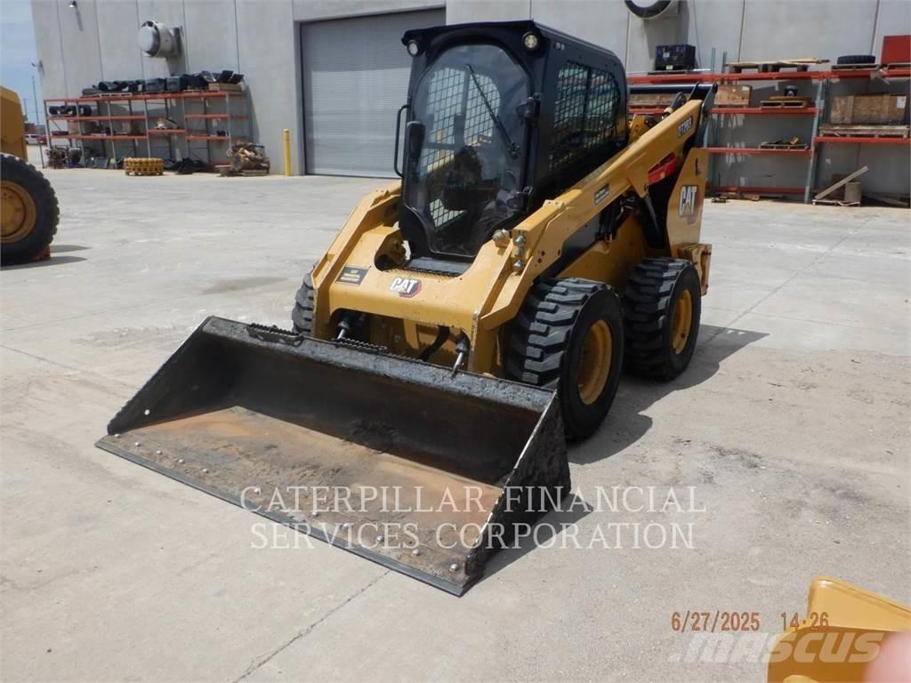 CAT 272D3 Skid steer loderler
