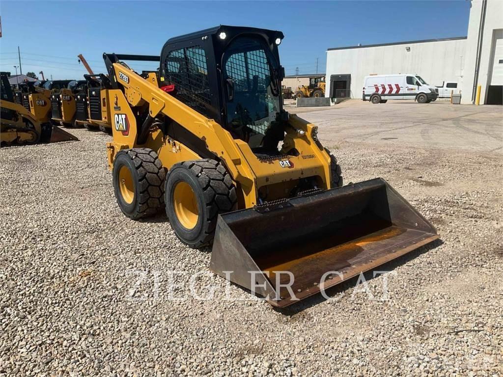 CAT 272D3 Skid steer loderler
