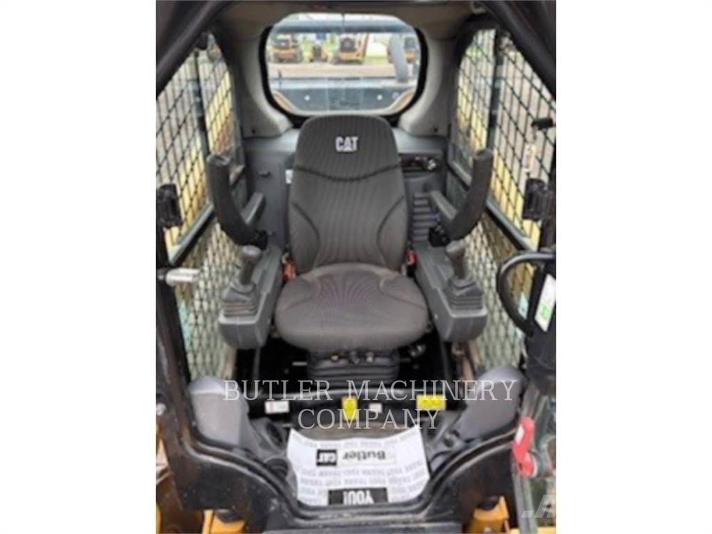 CAT 272D3 Skid steer loderler
