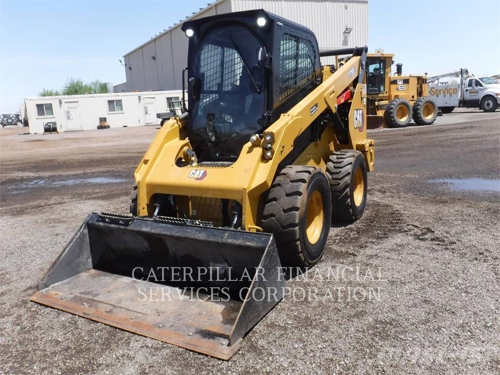 CAT 272D3HF Skid steer loderler