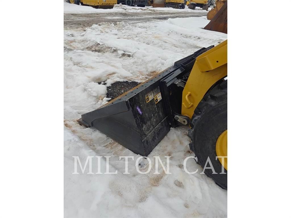 CAT 272D3XE Skid steer loderler