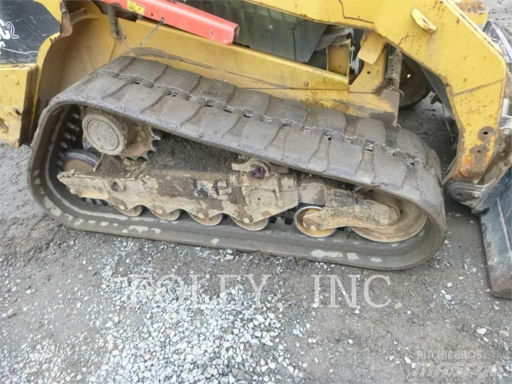 CAT 279C2 Paletli yükleyiciler