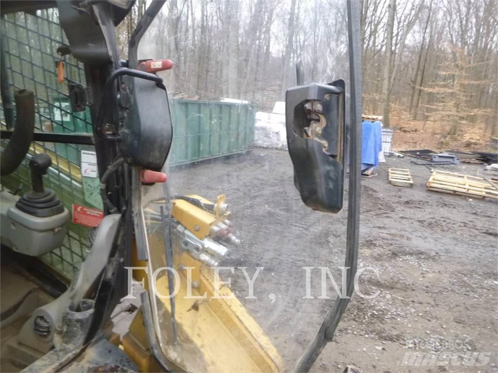 CAT 279C2 Paletli yükleyiciler
