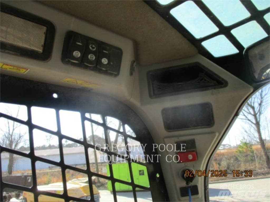 CAT 279D Paletli yükleyiciler