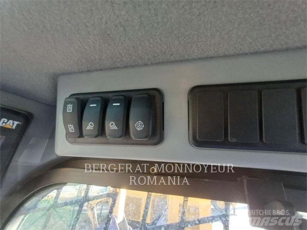 CAT 279D3 Paletli yükleyiciler